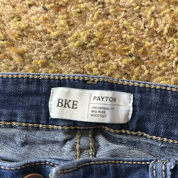BKE Payton bootcut jeans. 31x35.5 - Picture 2 of 4